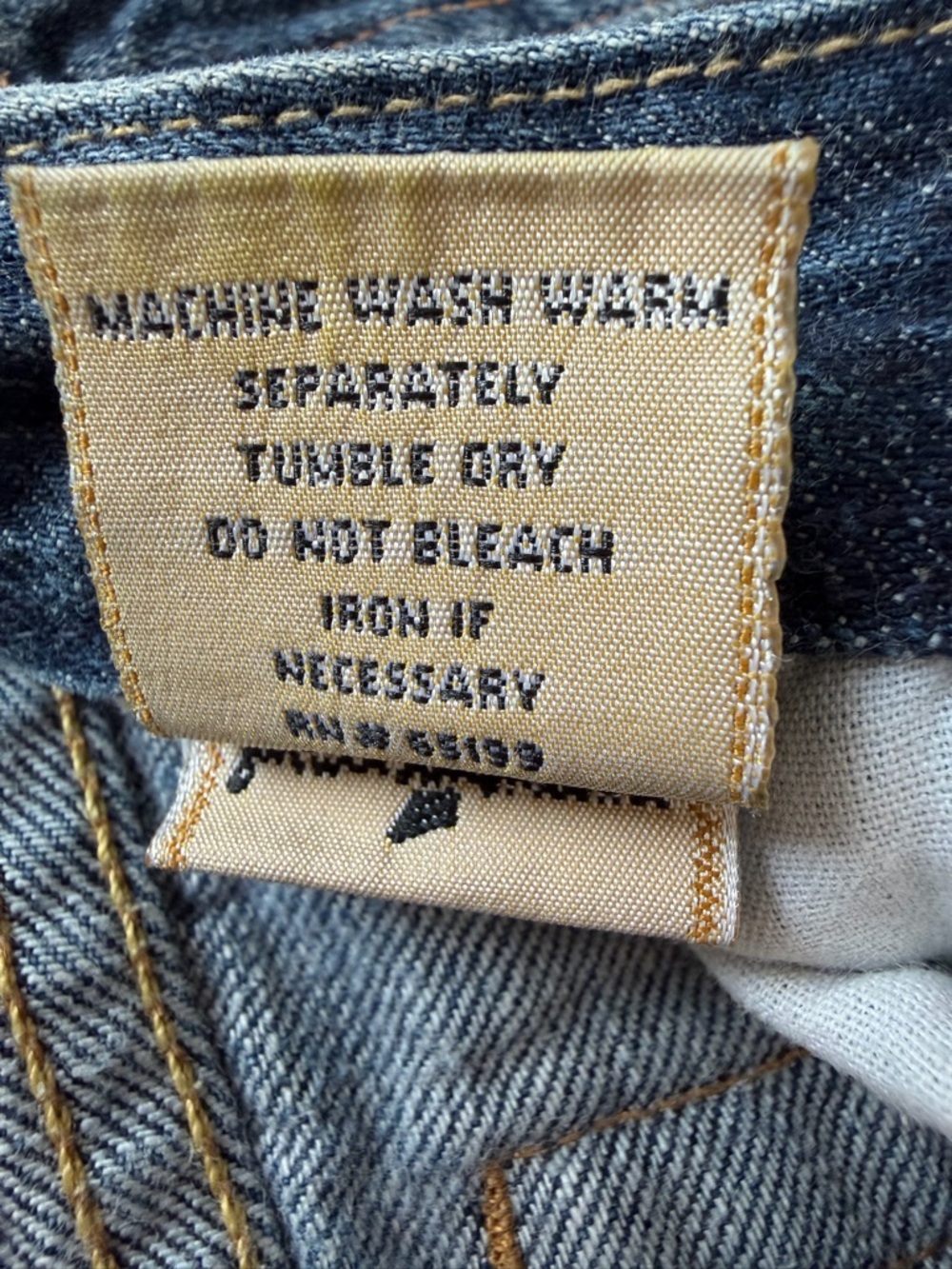 7 For All Mankind Vintage "A" Pocket
Bootcut Jeans - Made in USA - Sz 26 - Picture 11 of 15